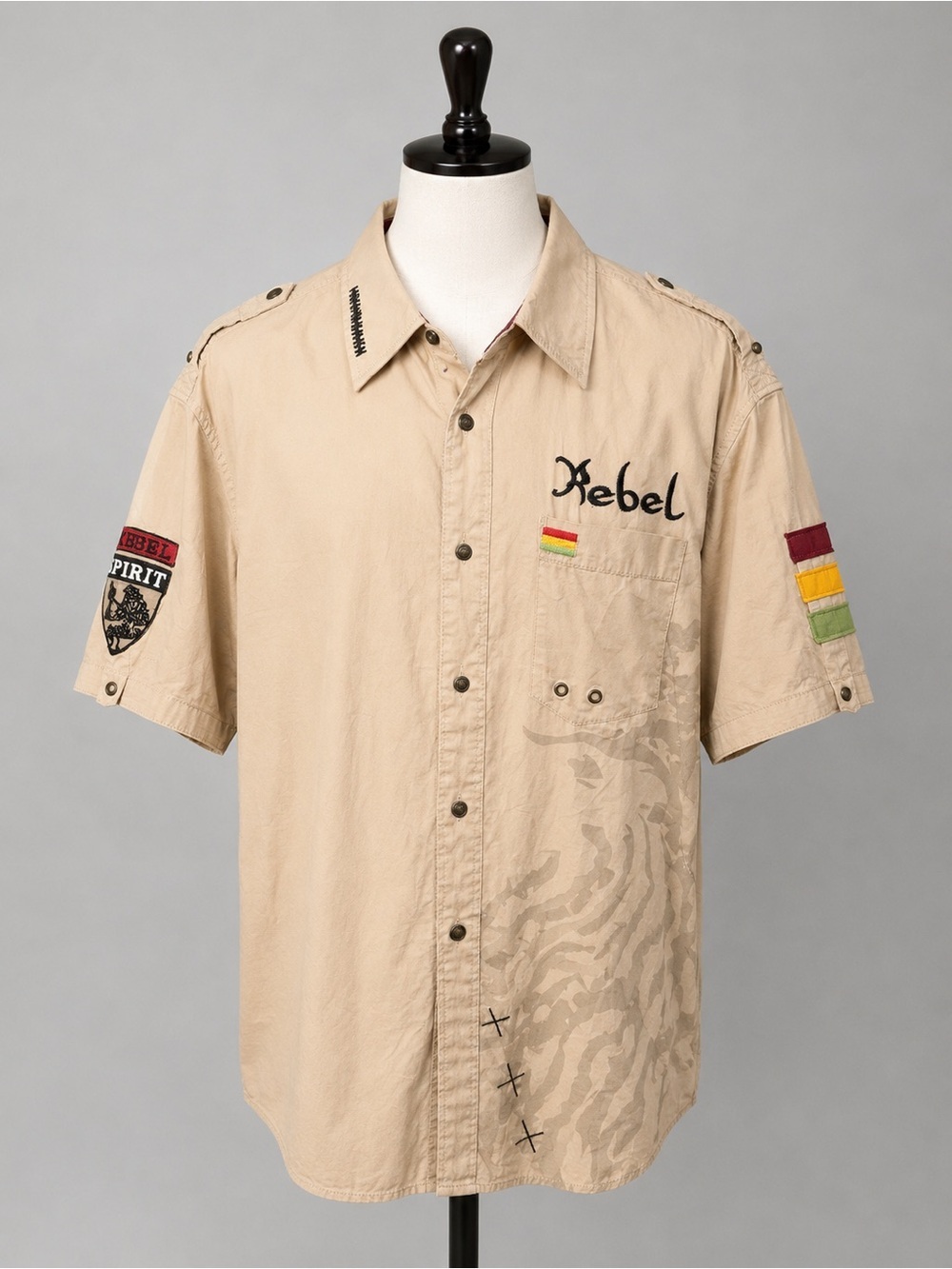 Rebel Spirit Men’s Large King of Kings Lion Crown Embroidered Short Sleeve Shirt